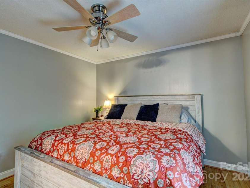 221 Delview Drive, Cherryville, NC 28021.  MLS# CAR4248842, YatesRealty ID 11500. 