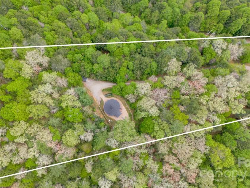 16 Caddis Court, Marshall, NC 28753.  MLS# CAR4252395, YatesRealty ID 11501. 