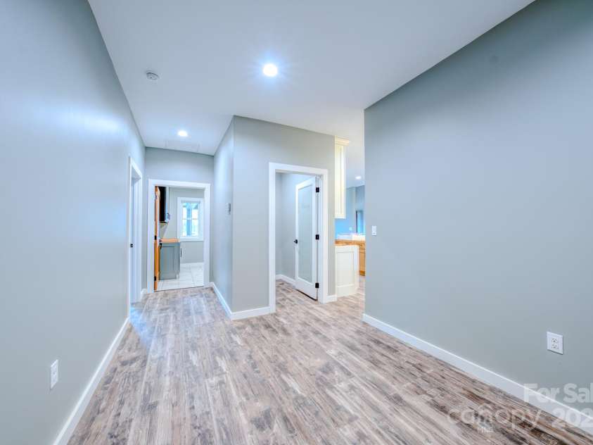 155 Black Snake Curve Drive, Burnsville, NC 28714.  MLS# CAR4221330, YatesRealty ID 11504. 