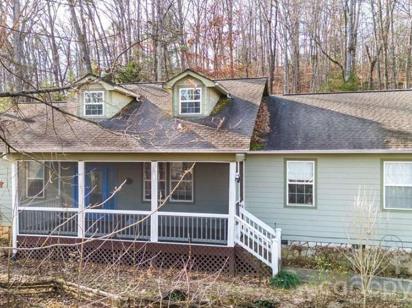 241 Crocus Lane, Sylva, NC 28779.  MLS# CAR4367847, YatesRealty ID 11505. 