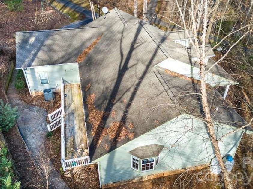 241 Crocus Lane, Sylva, NC 28779.  MLS# CAR4367847, YatesRealty ID 11505. 