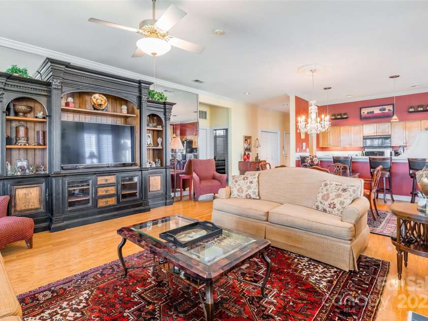 803 Lake Club Drive, Rock Hill, SC 29732.  MLS# CAR4253384, YatesRealty ID 11505. 