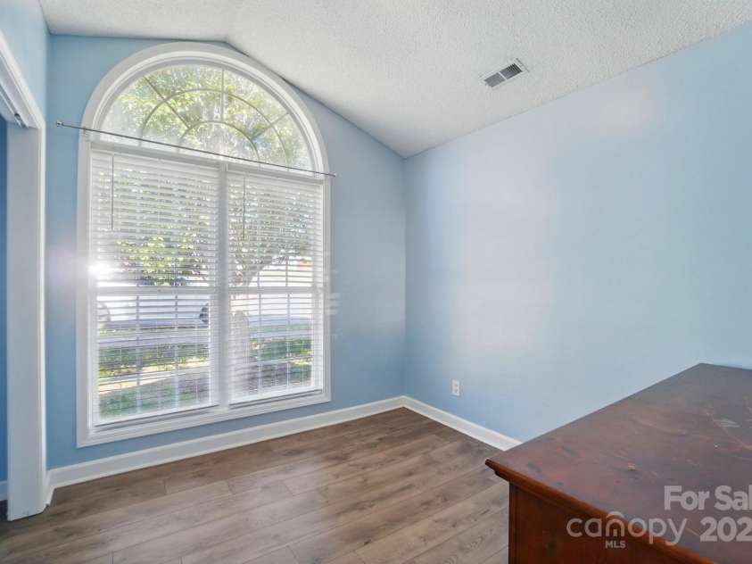 2432 Barkers Ridge Drive, Bessemer City, NC 28016.  MLS# CAR4256299, YatesRealty ID 11506. 