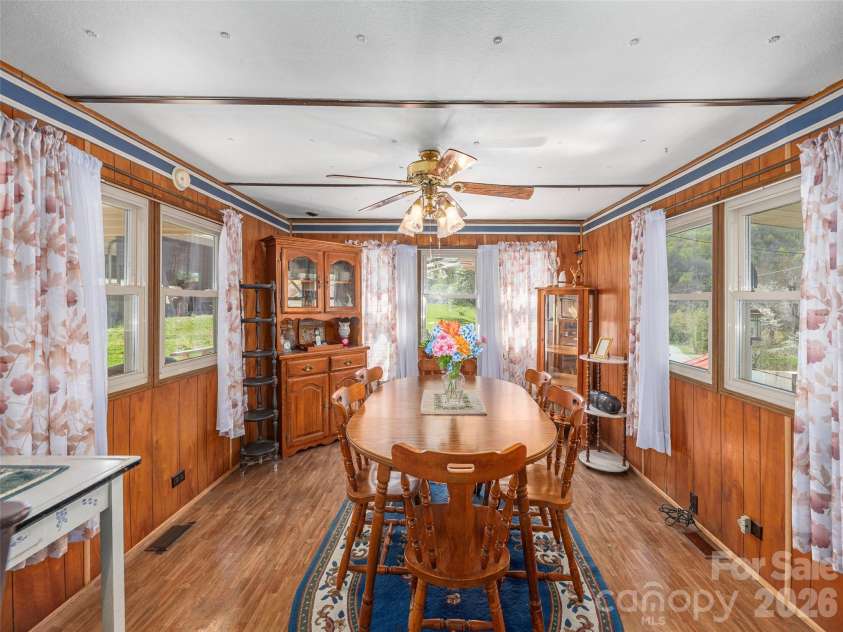 17 Mustang Lane, Waynesville, NC 28786.  MLS# CAR4367946, YatesRealty ID 11507. 