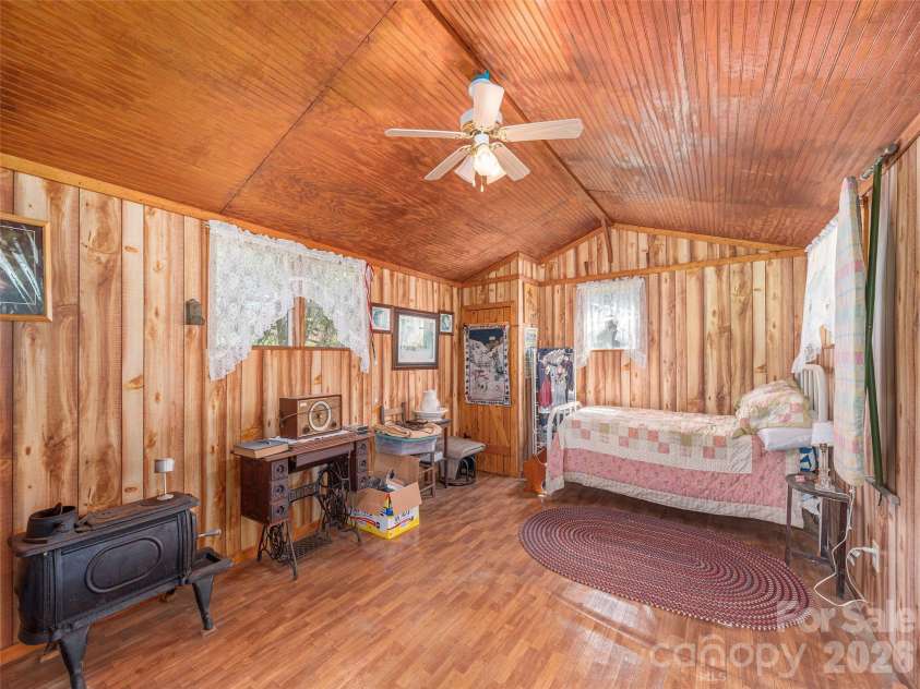 17 Mustang Lane, Waynesville, NC 28786.  MLS# CAR4367946, YatesRealty ID 11507. 
