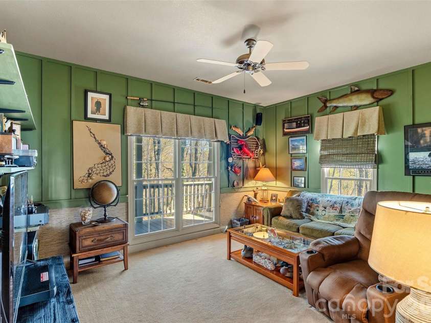 1244 Windover Drive, Brevard, NC 28712.  MLS# CAR4367852, YatesRealty ID 11508. Bonus Room