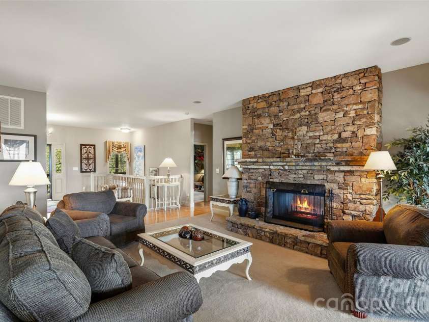 1244 Windover Drive, Brevard, NC 28712.  MLS# CAR4367852, YatesRealty ID 11508. Living Room