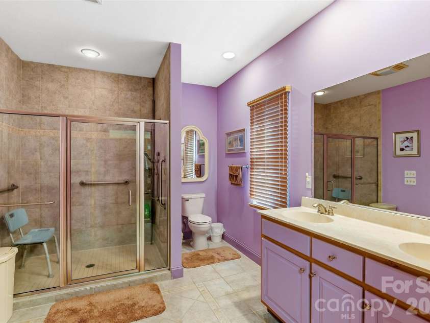 1244 Windover Drive, Brevard, NC 28712.  MLS# CAR4367852, YatesRealty ID 11508. Primary Bathroom