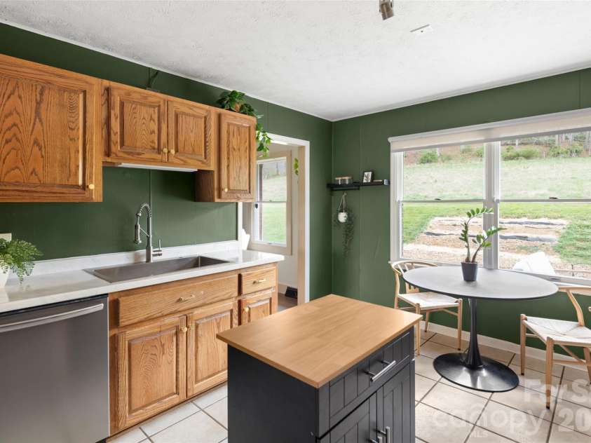 17 Boyd Cove Road, Leicester, NC 28748.  MLS# CAR4368244, YatesRealty ID 11509. 
