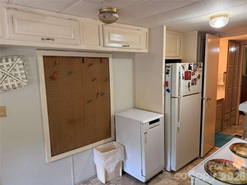 113/115 Indian Harbor Circle, Mount Gilead, NC 27306.  MLS# CAR4368100, YatesRealty ID 11510. 