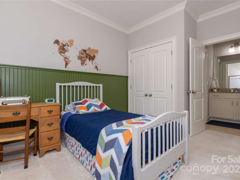 1517 Waverly Avenue, Charlotte, NC 28203.  MLS# CAR4252735, YatesRealty ID 11512. Bedroom 3