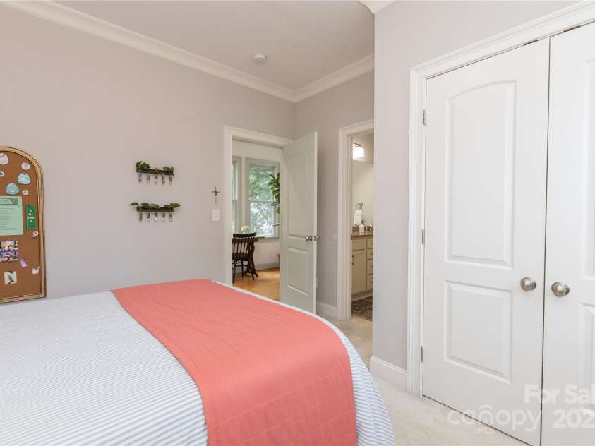 1517 Waverly Avenue, Charlotte, NC 28203.  MLS# CAR4252735, YatesRealty ID 11512. Secondary bedroom 1