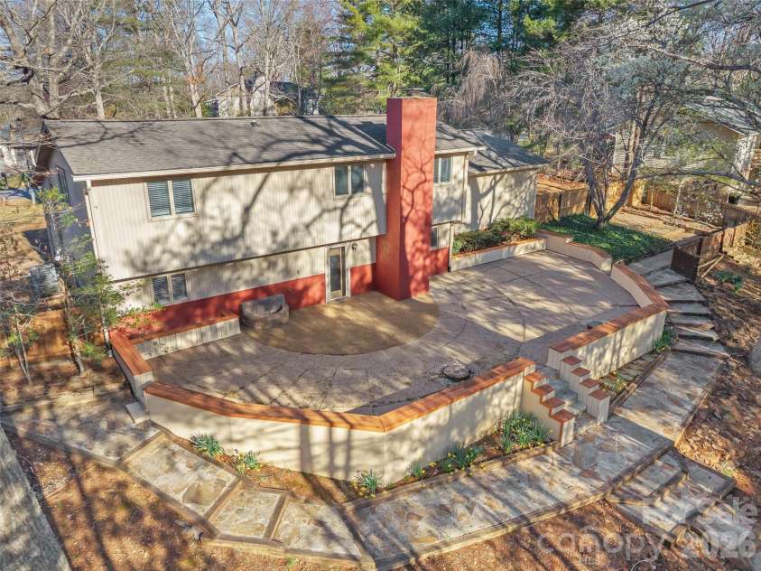 29 Reynolda Drive, Asheville, NC 28803.  MLS# CAR4368565, YatesRealty ID 11512. 