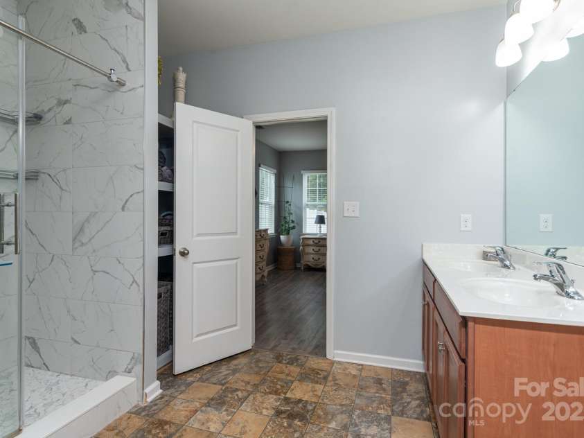 109 Meadow Stream Drive, Mount Holly, NC 28120.  MLS# CAR4254768, YatesRealty ID 11513. 