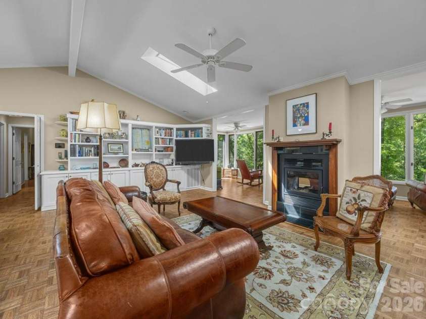 2825 River Road, Columbus, NC 28722.  MLS# CAR4368569, YatesRealty ID 11513. 