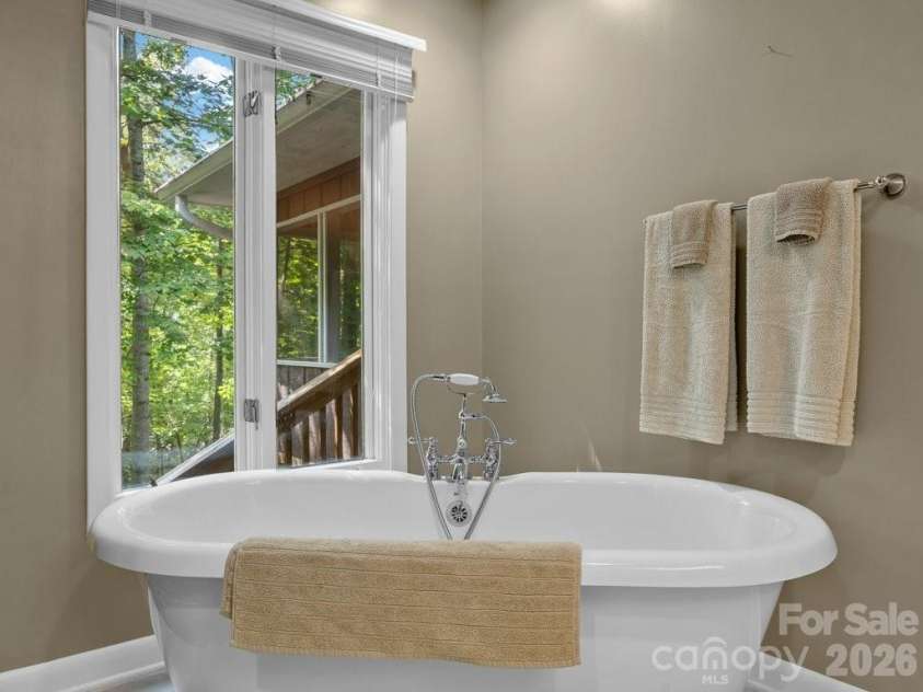 2825 River Road, Columbus, NC 28722.  MLS# CAR4368569, YatesRealty ID 11513. 