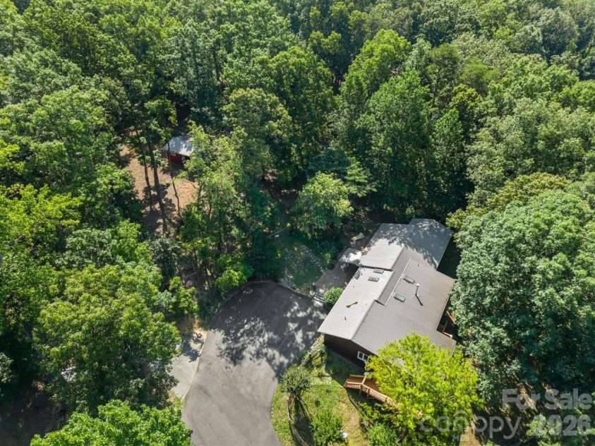 2825 River Road, Columbus, NC 28722.  MLS# CAR4368569, YatesRealty ID 11513. 