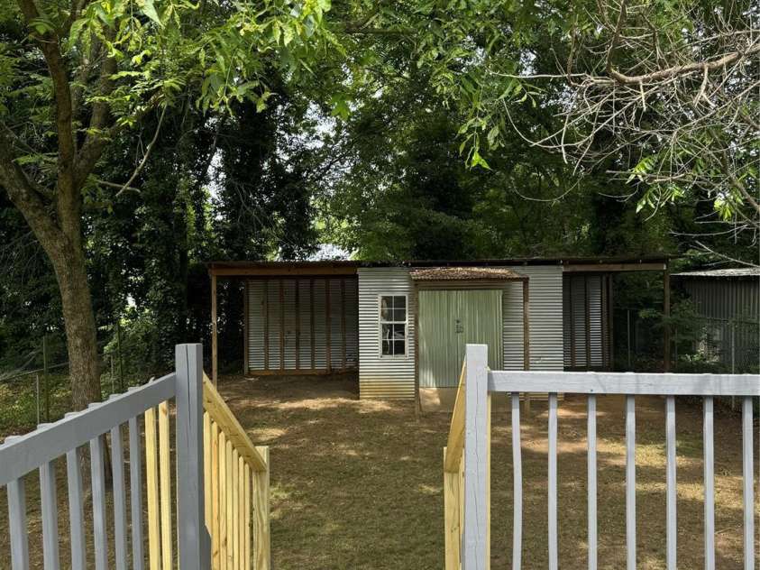 115 Palmer Street, Shelby, NC 28150.  MLS# CAR4143503, YatesRealty ID 11514. 