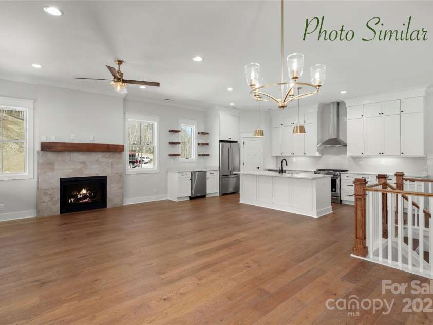 58 Chimney Chase Trail, Hendersonville, NC 28739.  MLS# CAR4239599, YatesRealty ID 11516. 