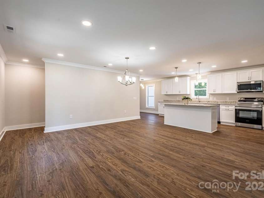 2912 Woodstream Drive, Valdese, NC 28690.  MLS# CAR4308956, YatesRealty ID 11519. Dining Area