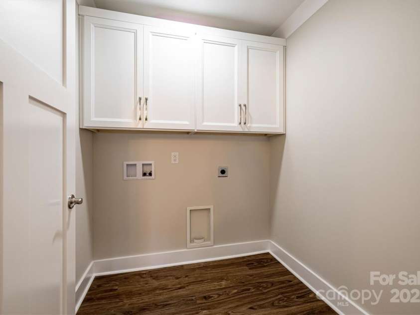 2912 Woodstream Drive, Valdese, NC 28690.  MLS# CAR4308956, YatesRealty ID 11519. Laundry Room