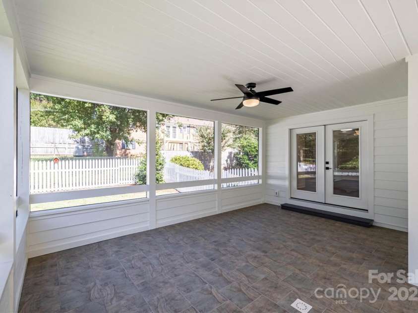 2912 Woodstream Drive, Valdese, NC 28690.  MLS# CAR4308956, YatesRealty ID 11519. Perfect for entertaining!