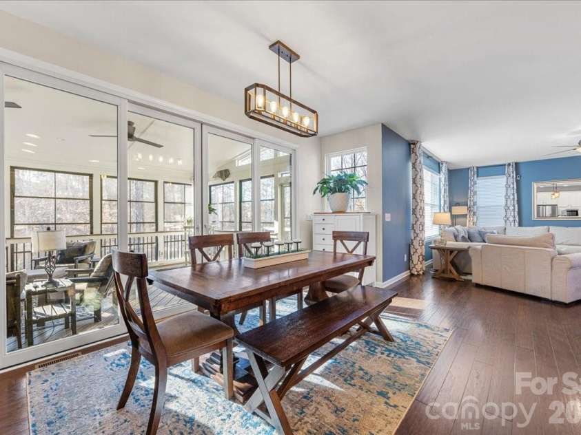 11516 Glowing Star Drive, Charlotte, NC 28215.  MLS# CAR4336828, YatesRealty ID 1152. 