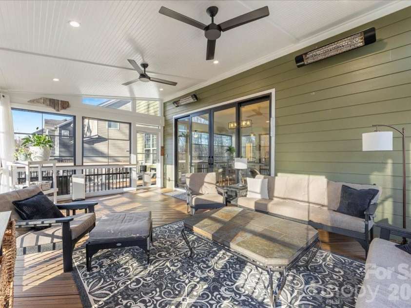 11516 Glowing Star Drive, Charlotte, NC 28215.  MLS# CAR4336828, YatesRealty ID 1152. 