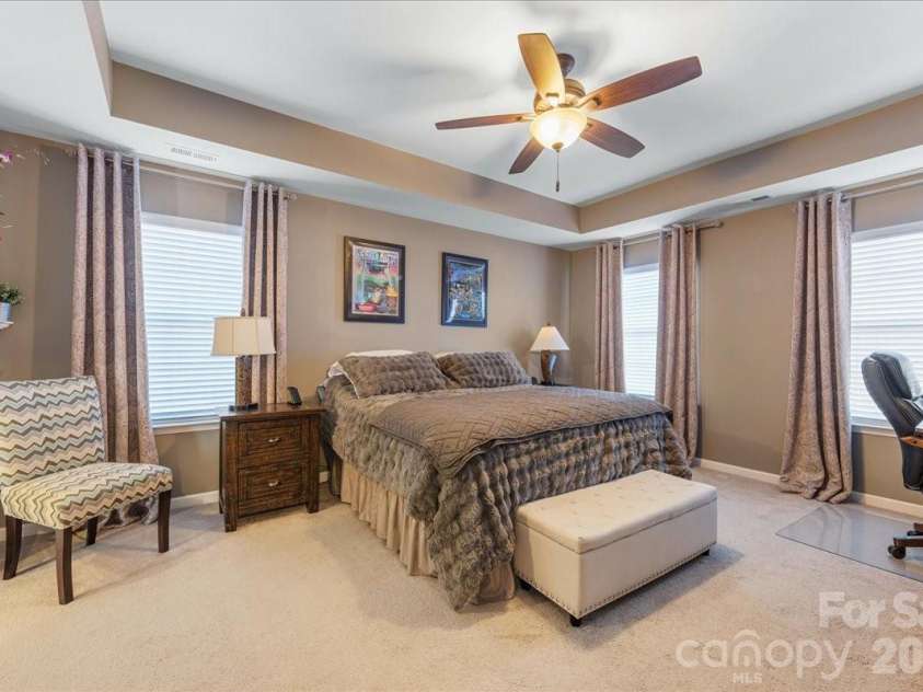 11516 Glowing Star Drive, Charlotte, NC 28215.  MLS# CAR4336828, YatesRealty ID 1152. 