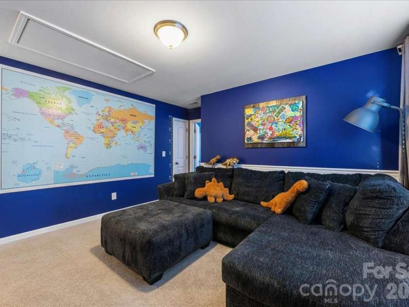 11516 Glowing Star Drive, Charlotte, NC 28215.  MLS# CAR4336828, YatesRealty ID 1152. 