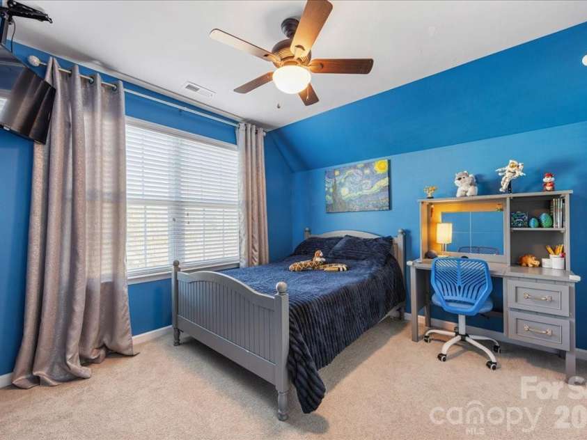 11516 Glowing Star Drive, Charlotte, NC 28215.  MLS# CAR4336828, YatesRealty ID 1152. 