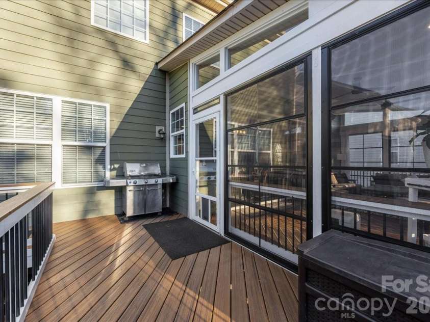 11516 Glowing Star Drive, Charlotte, NC 28215.  MLS# CAR4336828, YatesRealty ID 1152. 