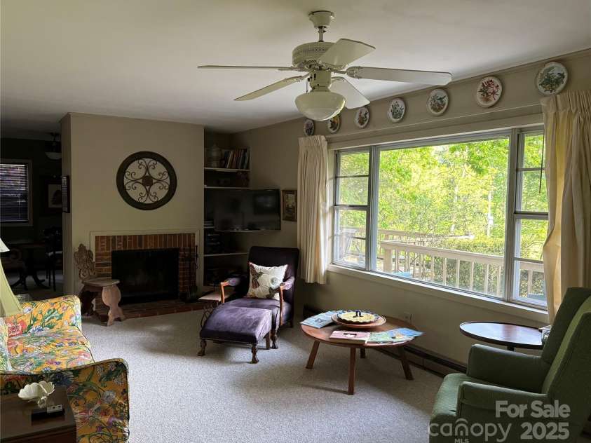 108 Golfview Drive, Maggie Valley, NC 28751.  MLS# CAR4254101, YatesRealty ID 11520. 
