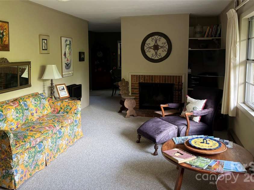 108 Golfview Drive, Maggie Valley, NC 28751.  MLS# CAR4254101, YatesRealty ID 11520. 