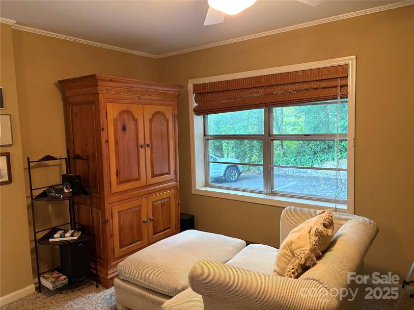 108 Golfview Drive, Maggie Valley, NC 28751.  MLS# CAR4254101, YatesRealty ID 11520. 