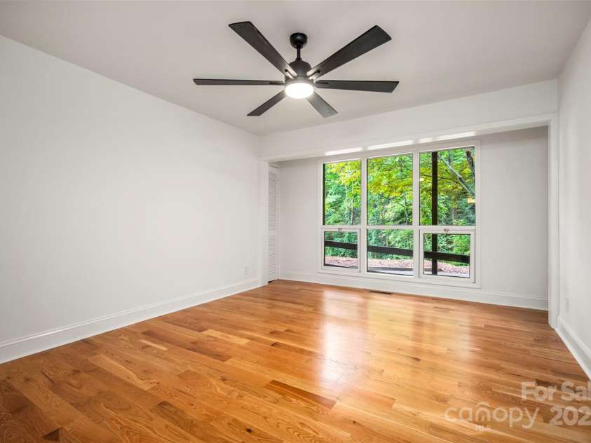 160 Lasae Lane, Tryon, NC 28782.  MLS# CAR4308669, YatesRealty ID 11520. 