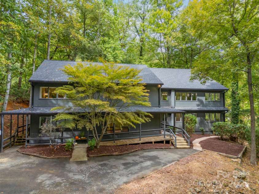 160 Lasae Lane, Tryon, NC 28782.  MLS# CAR4308669, YatesRealty ID 11520. 