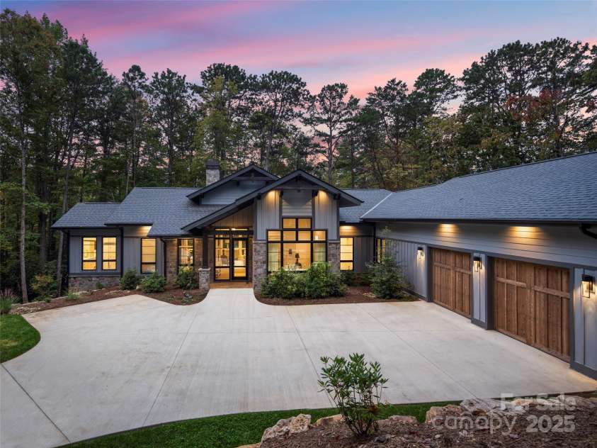1565 Country View Way, Arden, NC 28704.  MLS# CAR4311786, YatesRealty ID 11521. 