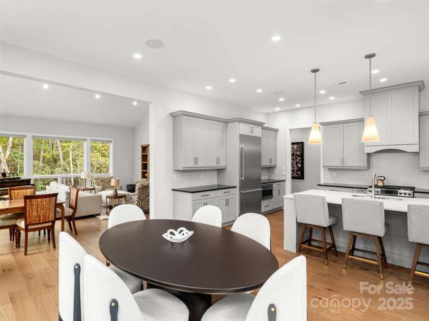 1565 Country View Way, Arden, NC 28704.  MLS# CAR4311786, YatesRealty ID 11521. 