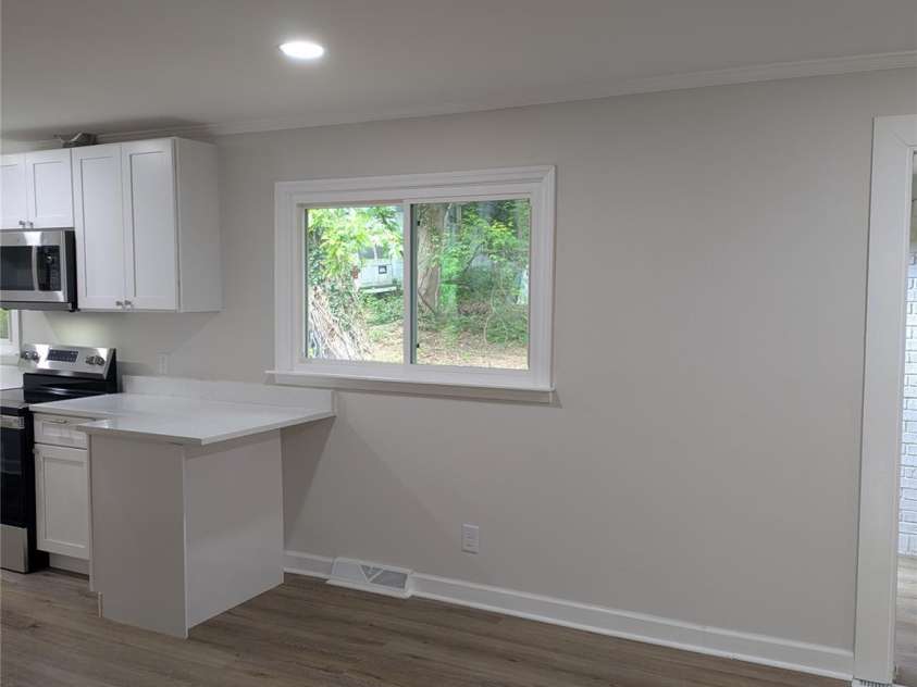 1002 Hemlock Drive, Shelby, NC 28150.  MLS# CAR4256235, YatesRealty ID 11522. 