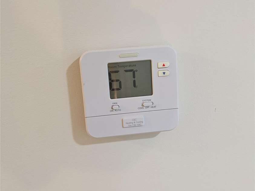 1002 Hemlock Drive, Shelby, NC 28150.  MLS# CAR4256235, YatesRealty ID 11522. 