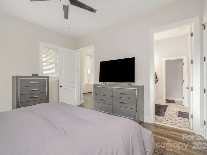 5028 Lewis Road, Gastonia, NC 28052.  MLS# CAR4328073, YatesRealty ID 11523. 