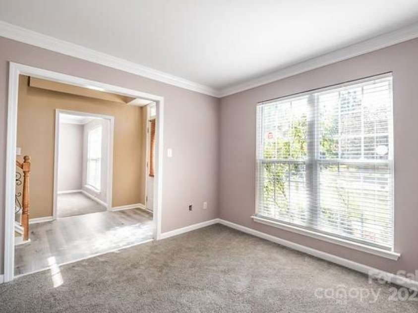 10146 Hawkeye Drive, Charlotte, NC 28273.  MLS# CAR4254398, YatesRealty ID 11525. Den or Library or guess room