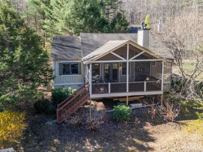 98 Mill Pond Drive, Tuckasegee, NC 28783.  MLS# CAR4367115, YatesRealty ID 11525. 