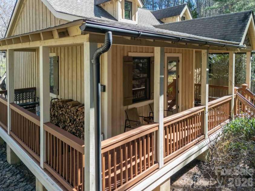 98 Mill Pond Drive, Tuckasegee, NC 28783.  MLS# CAR4367115, YatesRealty ID 11525. 