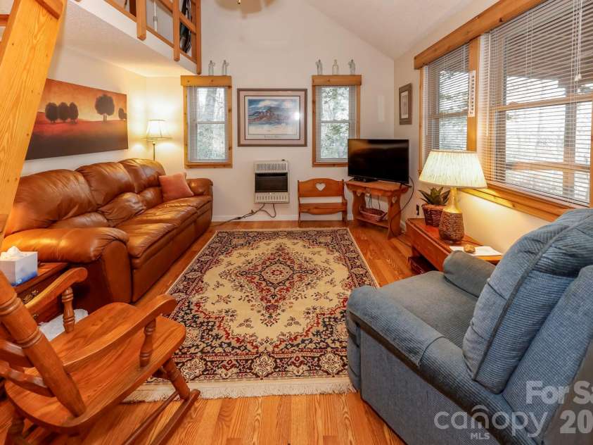 201 Chase Lane, Rutherfordton, NC 28139.  MLS# CAR4367220, YatesRealty ID 11526. 
