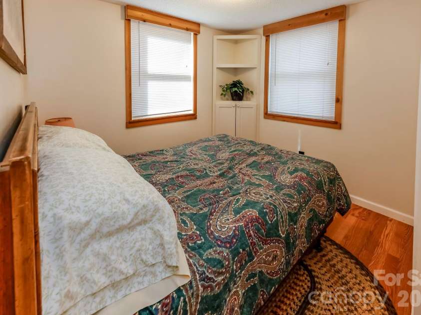 201 Chase Lane, Rutherfordton, NC 28139.  MLS# CAR4367220, YatesRealty ID 11526. 