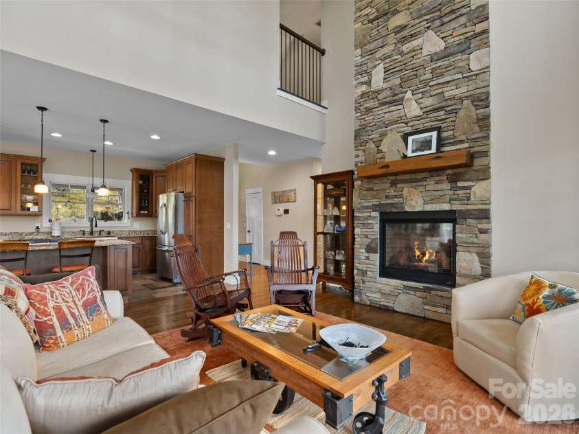711 Winfield Drive, Clyde, NC 28721.  MLS# CAR4367312, YatesRealty ID 11527. 