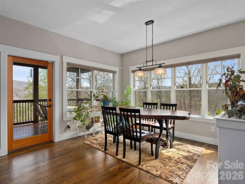 711 Winfield Drive, Clyde, NC 28721.  MLS# CAR4367312, YatesRealty ID 11527. 