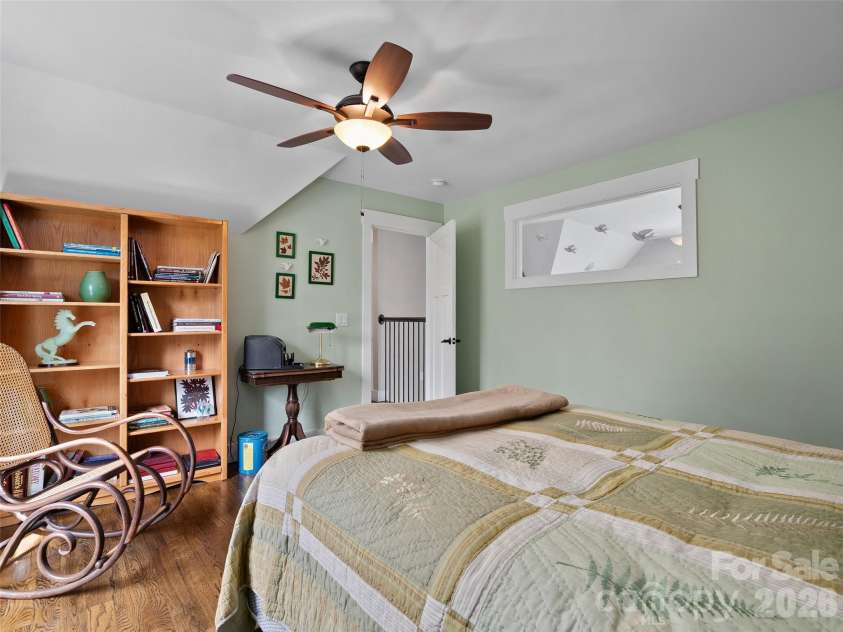 711 Winfield Drive, Clyde, NC 28721.  MLS# CAR4367312, YatesRealty ID 11527. 